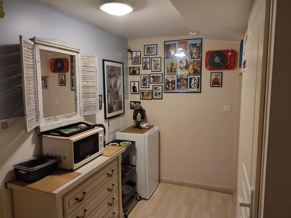 Apartmán Chambre Tout Confort Landujan Exteriér fotografie