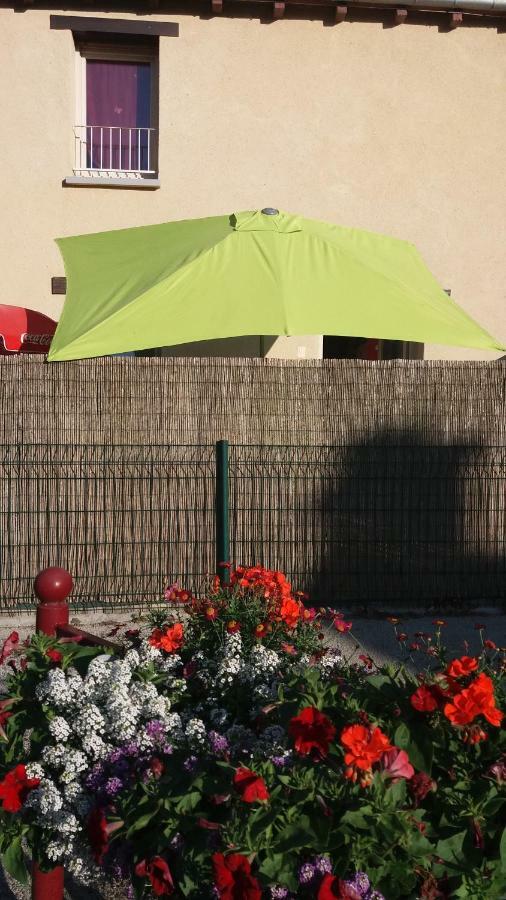 Chambre Tout Confort Landujan Exteriér fotografie